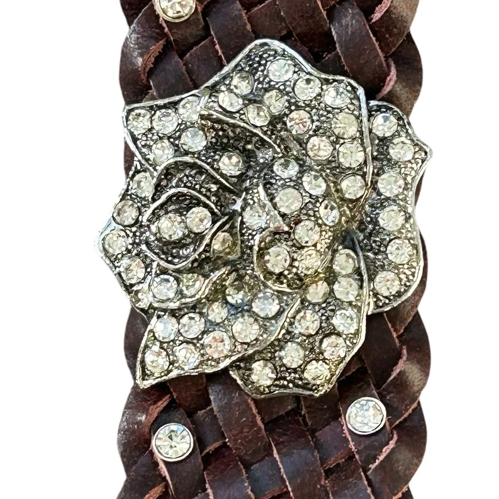 Brown Leather Snap Bracelet‎ w/ Rhinestone Flower